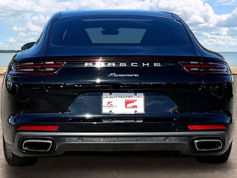 Used 2019 Porsche Panamera RWD image 5