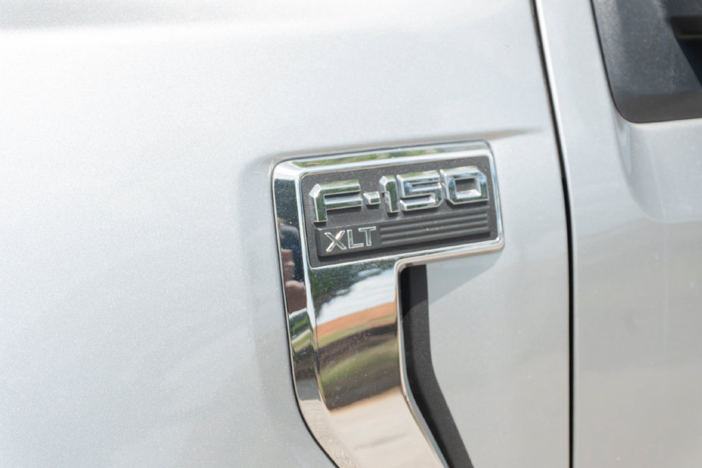 Used 2024 Ford F150 XLT AWD/4WD image 3