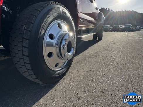 Certified 2026 Ford F450 XLT w/ FX4 Off-Road Package image 13