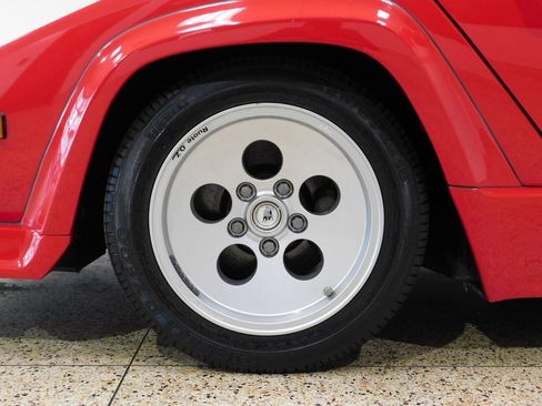 Used 1986 Lamborghini Countach Coupe image 37