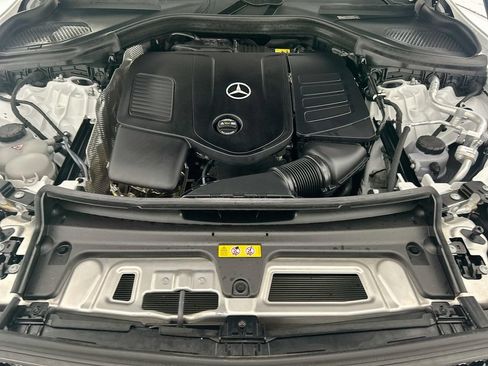 Certified 2026 Mercedes-Benz GLC 300 image 28