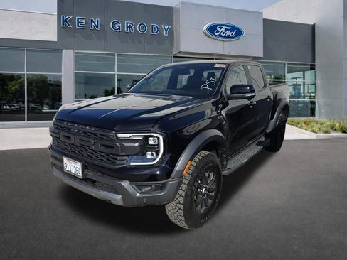 Used 2025 Ford Ranger Raptor image 4