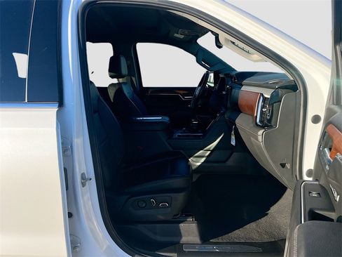 Used 2022 GMC Sierra 1500 Denali image 29