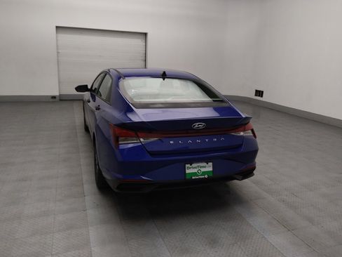 Used 2021 Hyundai Elantra SEL image 6