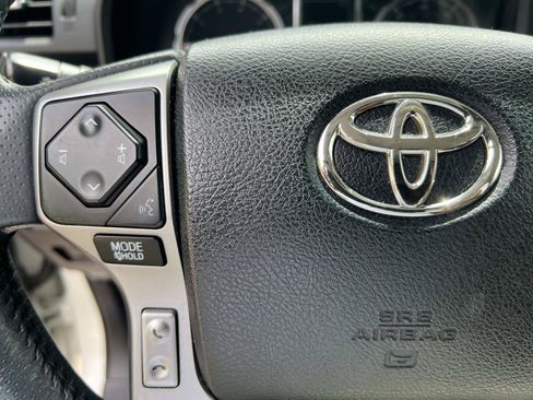 Used 2021 Toyota 4Runner Limited RWD image 29