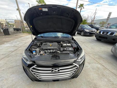 Used 2018 Hyundai Elantra SEL FWD image 10