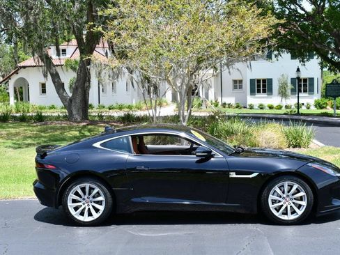 Used 2018 Jaguar F-TYPE Coupe RWD image 26
