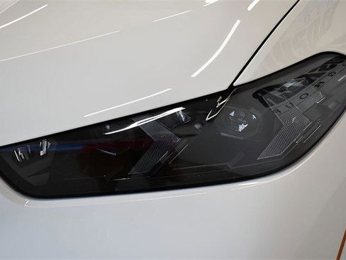 New 2026 BMW X5 xDrive50e image 31