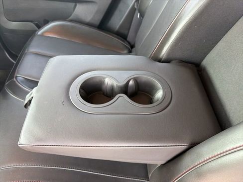 Used 2017 Chevrolet Equinox Premier w/ Enhanced Convenience Package image 16