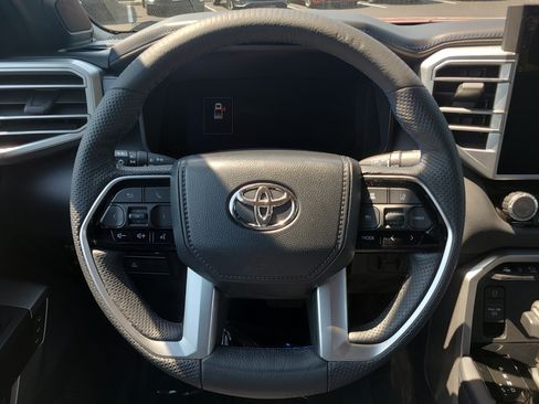 Used 2024 Toyota Tundra Platinum AWD/4WD image 21