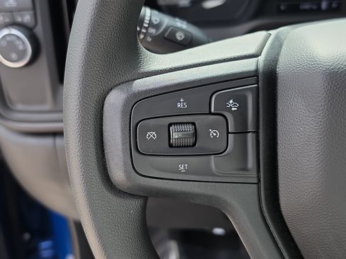 Used 2022 Chevrolet Silverado 1500 Custom RWD image 30