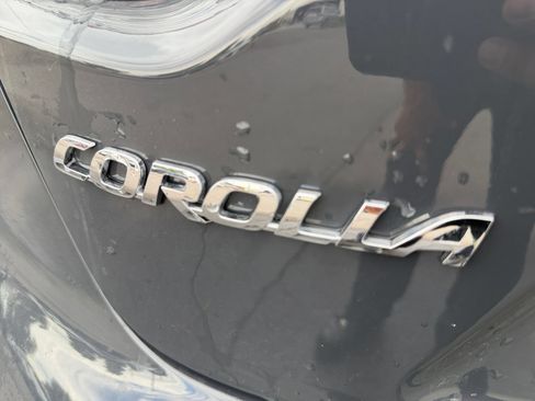 Used 2024 Toyota Corolla LE FWD image 27