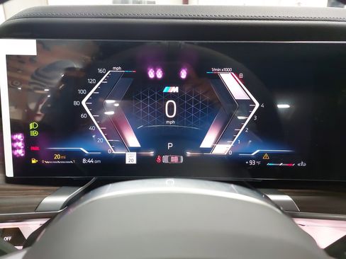 New 2025 BMW 760i xDrive w/ Executive Package image 19