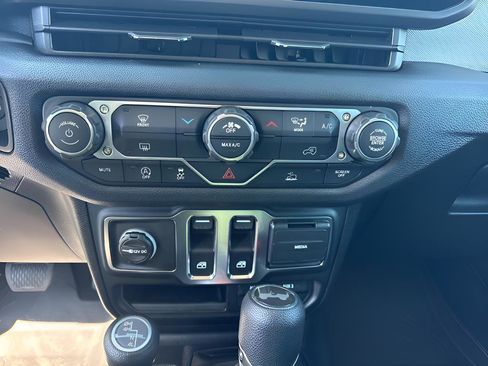 New 2026 Jeep Wrangler Sport AWD/4WD image 16