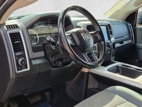 Used 2017 RAM 1500 Big Horn AWD/4WD image 9