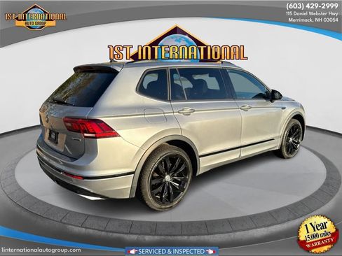Used 2021 Volkswagen Tiguan SE R-Line w/ 3rd Row Seat Package image 9