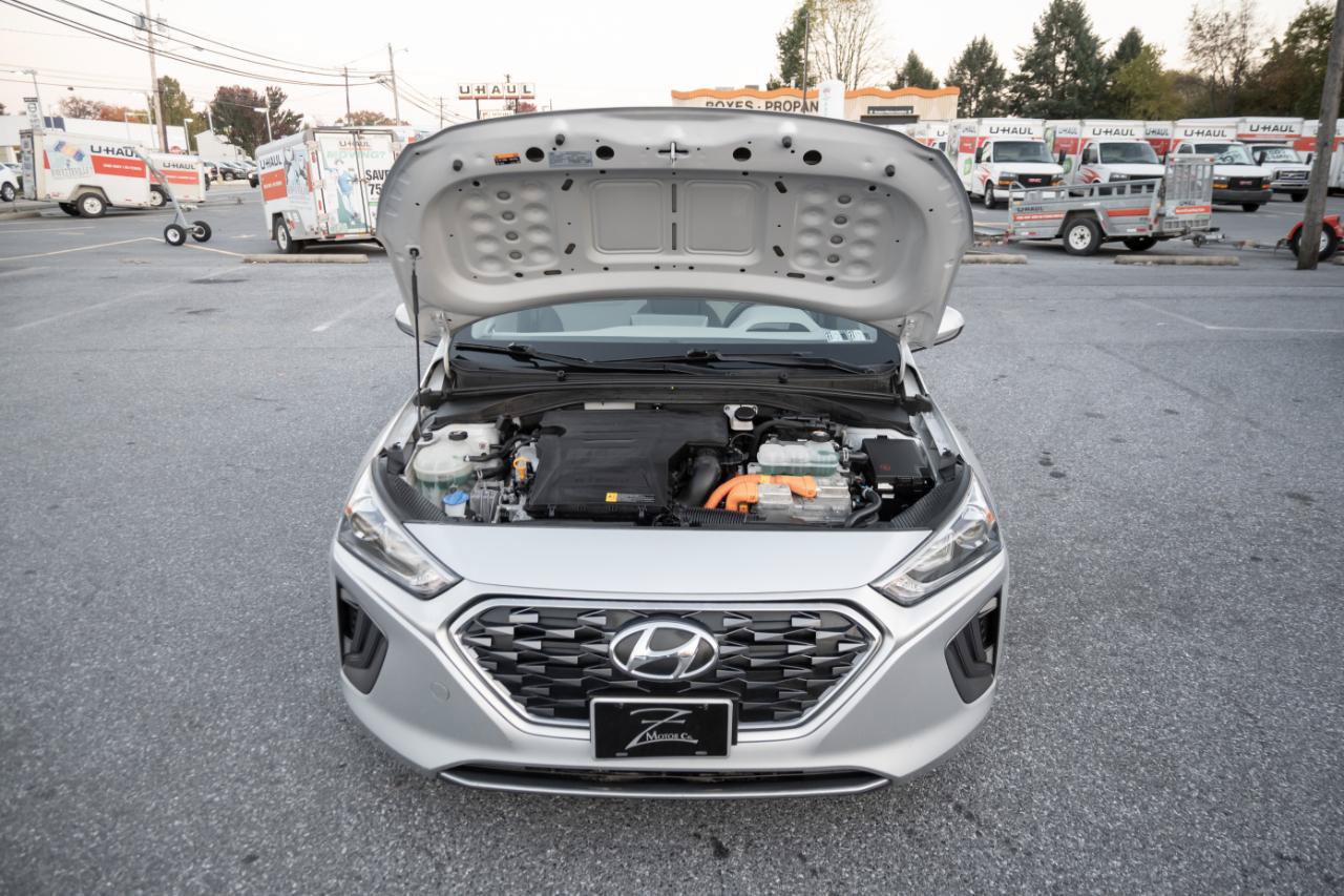 Used 2020 Hyundai Ioniq Blue FWD image 39