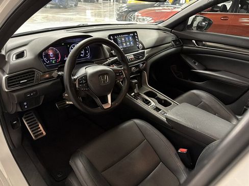 Used 2019 Honda Accord Sport image 19