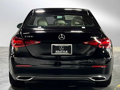 Used 2025 Mercedes-Benz C 300 4MATIC Sedan image 4