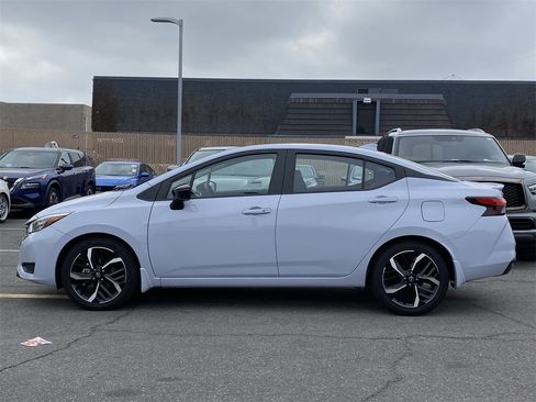 Certified 2025 Nissan Versa SR w/ Trunk Package image 3