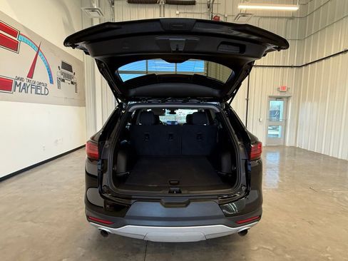 Used 2025 Chevrolet Blazer LT image 14