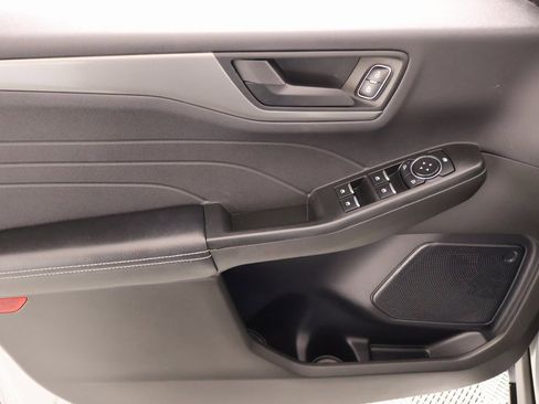 Used 2024 Ford Escape Active image 14