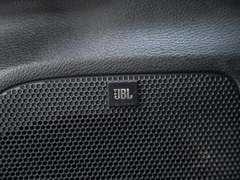 Used 2019 Toyota Tacoma TRD Sport image 45