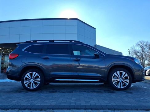 Certified 2022 Subaru Ascent Limited w/ Technology Package image 8