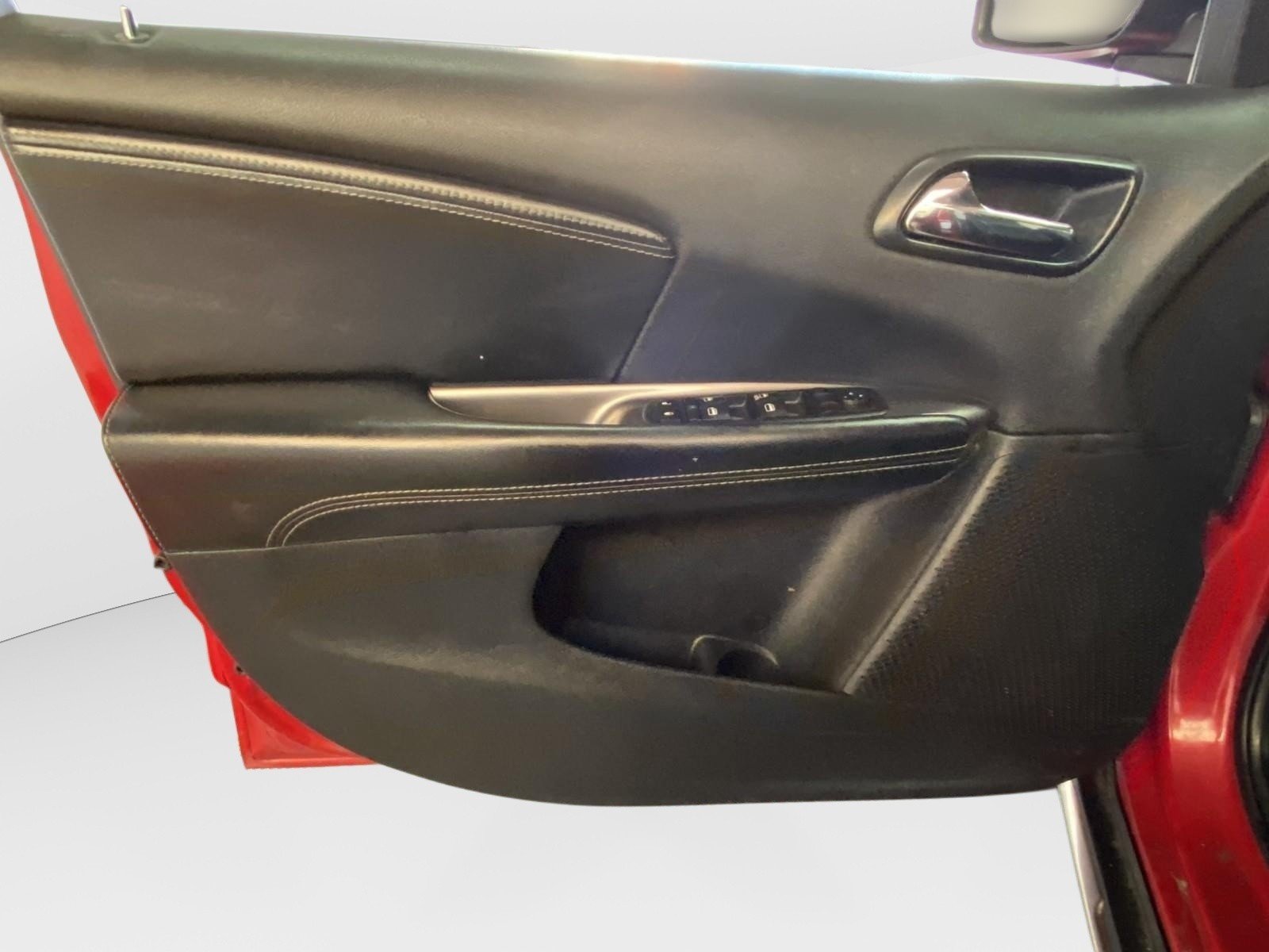 Used 2016 Dodge Journey Crossroad w/ Popular Equipment Group FWD image 19
