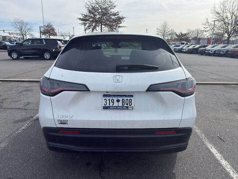 Used 2025 Honda HR-V LX image 5