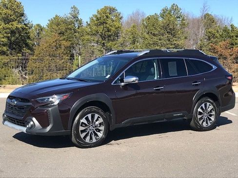 Used 2025 Subaru Outback Touring XT w/ Popular Package #2 image 1