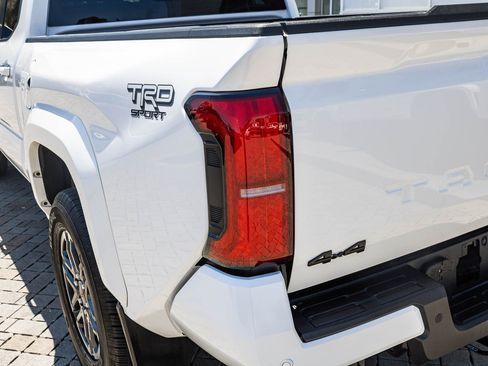 Used 2024 Toyota Tacoma TRD Sport w/ TRD Sport Upgrade Package AWD/4WD image 10