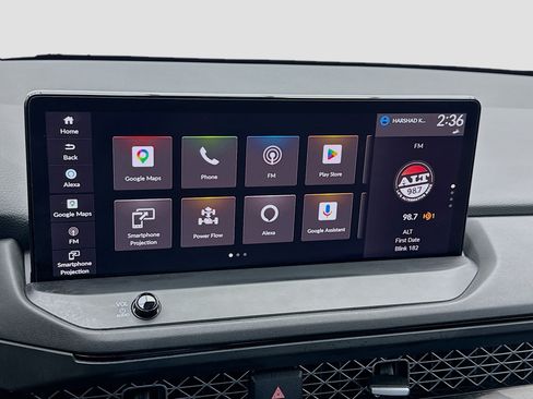 Used 2024 Honda Accord Touring image 9