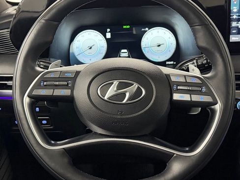 Used 2023 Hyundai Palisade Calligraphy w/ Winter Package image 16