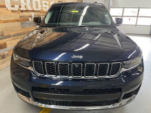 Used 2023 Jeep Grand Cherokee L Limited w/ Luxury Tech Group II AWD/4WD image 9