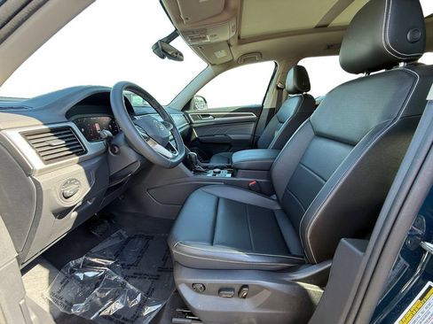 Used 2023 Volkswagen Atlas SE AWD/4WD image 9