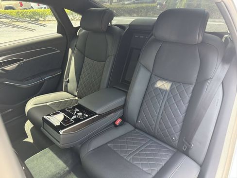 Used 2025 Audi S8 w/ Executive Package AWD/4WD image 20