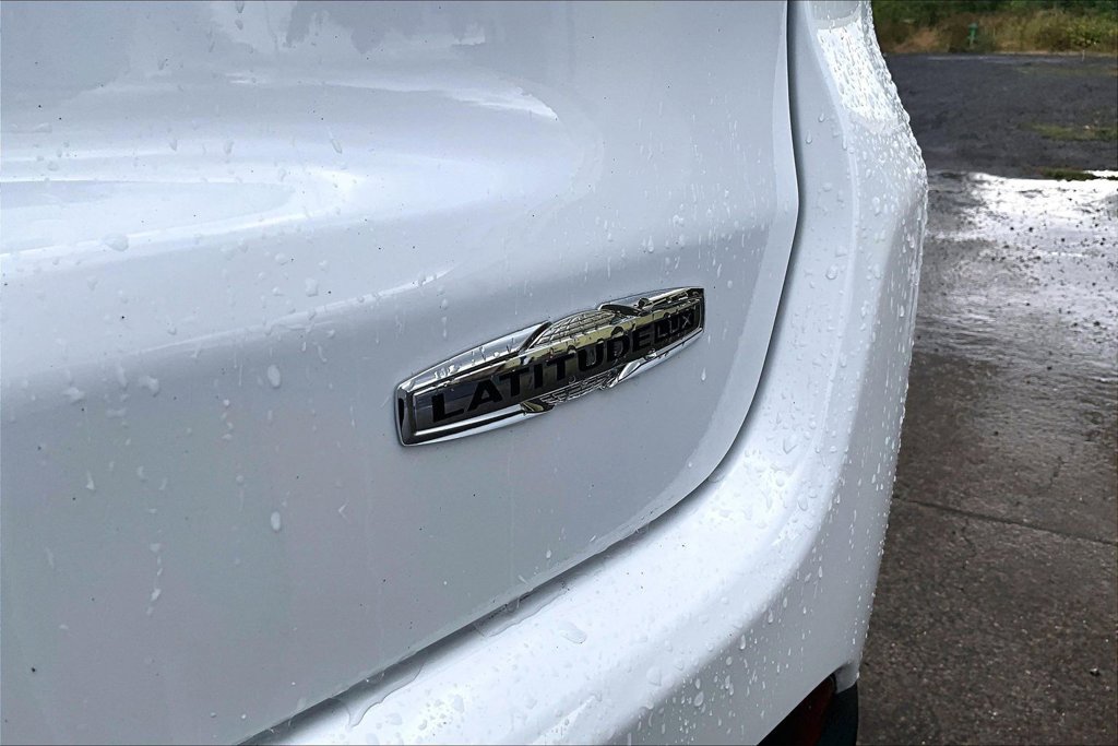 Used 2022 Jeep Compass Latitude AWD/4WD image 33