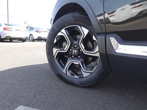 Used 2017 Honda CR-V Touring image 8