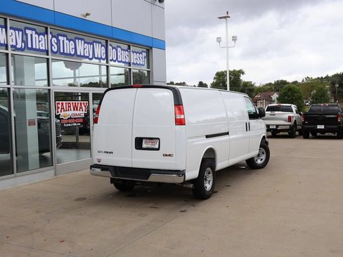 New 2025 GMC Savana 3500 Extended w/ Driver Convenience Package RWD image 37