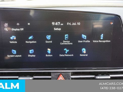 Used 2024 Hyundai Elantra Limited FWD image 31
