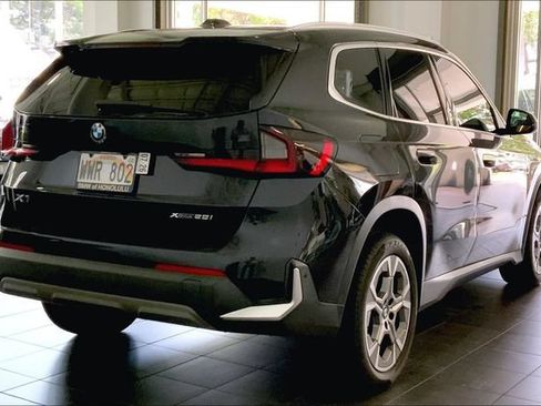Certified 2023 BMW X1 xDrive28i w/ Convenience Package AWD/4WD image 6