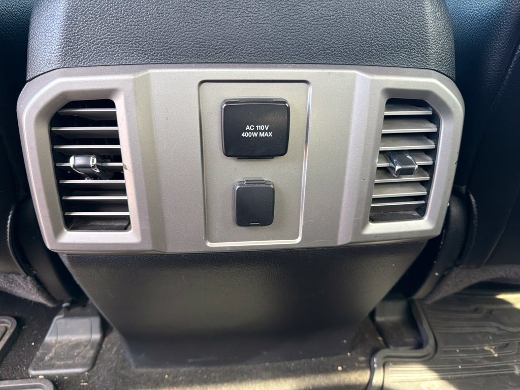 Used 2017 Ford F250 Lariat w/ Chrome Package AWD/4WD image 19