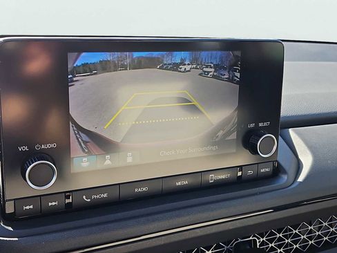 Certified 2023 Honda Accord EX image 9