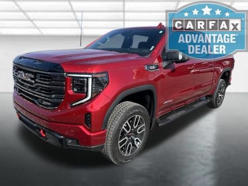Used 2025 GMC Sierra 1500 AT4 w/ Technology Package AWD/4WD image 2