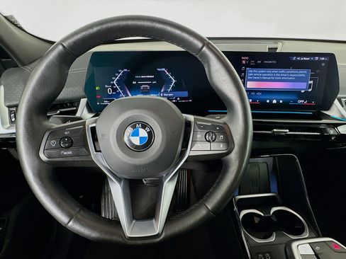 Used 2026 BMW X2 xDrive28i AWD/4WD image 10
