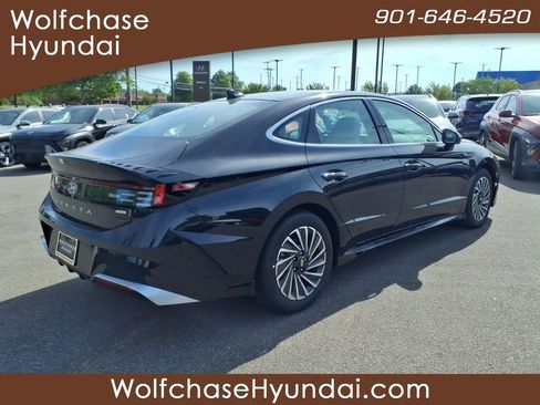 New 2026 Hyundai Sonata Limited FWD image 5