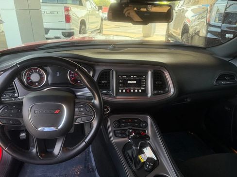 Used 2023 Dodge Challenger GT RWD image 13