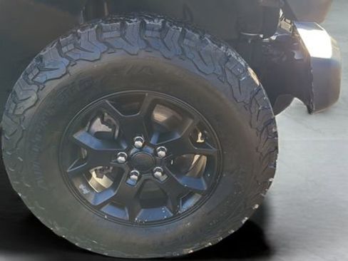 Used 2022 Jeep Wrangler Unlimited Willys image 32