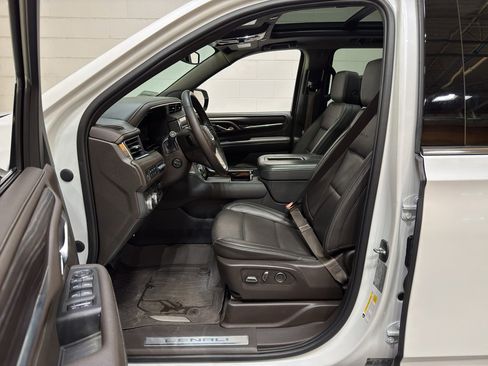 Certified 2023 GMC Yukon XL Denali w/ Max Trailering Package image 19
